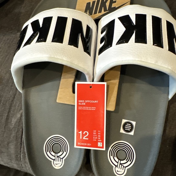Men's Nike Offcourt Slide Dark Grey/Black-White (BQ4639 001) Size 12 - Picture 8 of 9